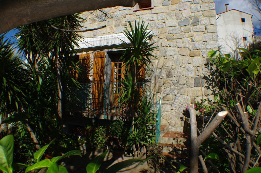 Gite , Maison De Vacances Avec Exterieur Et Terrasse Fleurie Meuble Tourisme 3 Etoiles Santa-Lucia-di-Tallano Dış mekan fotoğraf